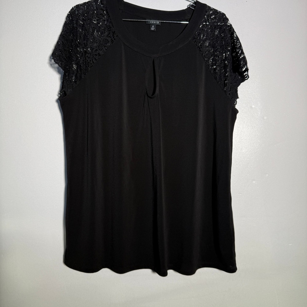 Torrid Blouse Womens XL Black Lace‎ Raglan Cap Sleeve Keyhole Neck Top